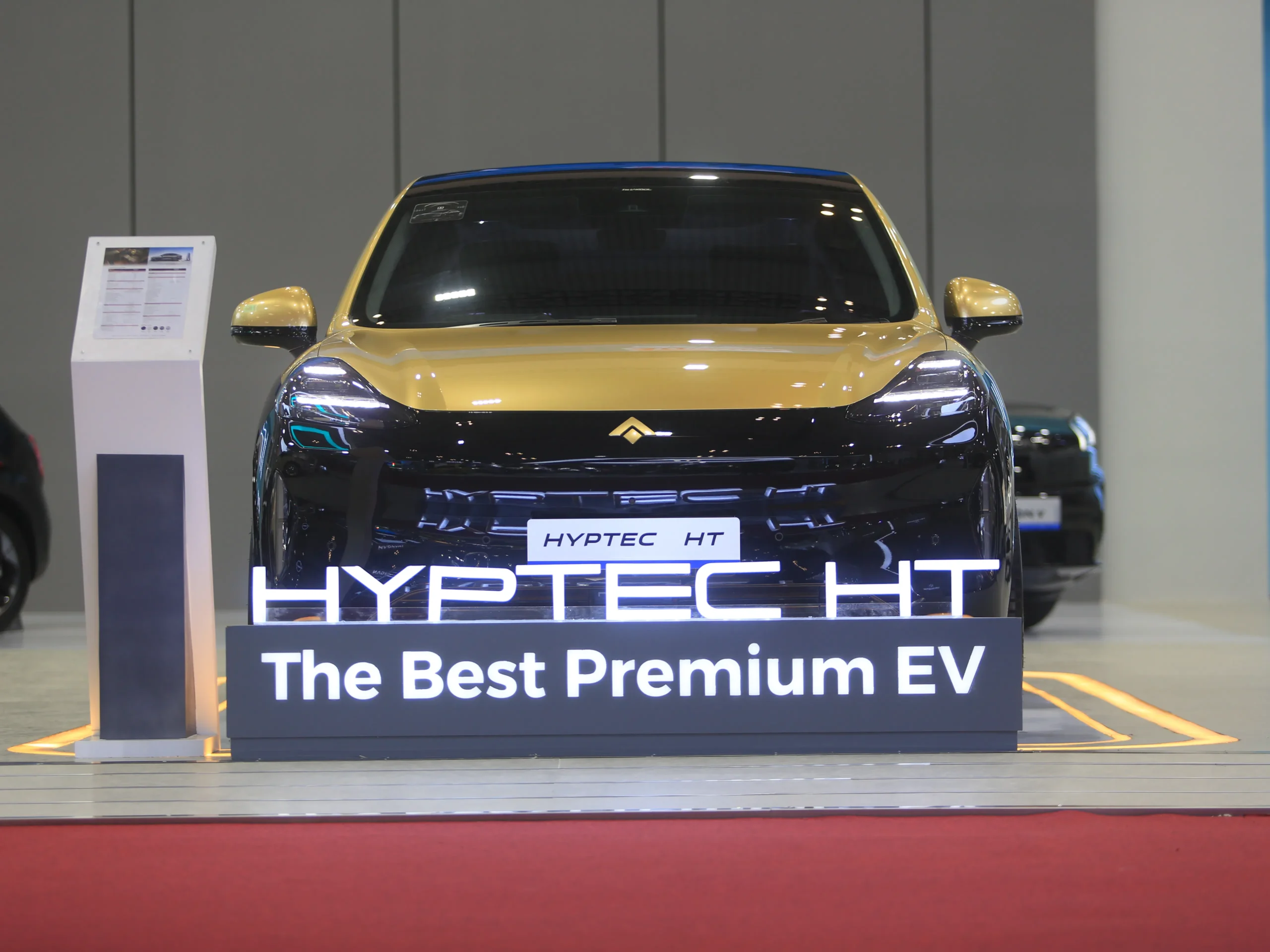 GAC HYPTEC HT Modifikasi Premium Look (4)